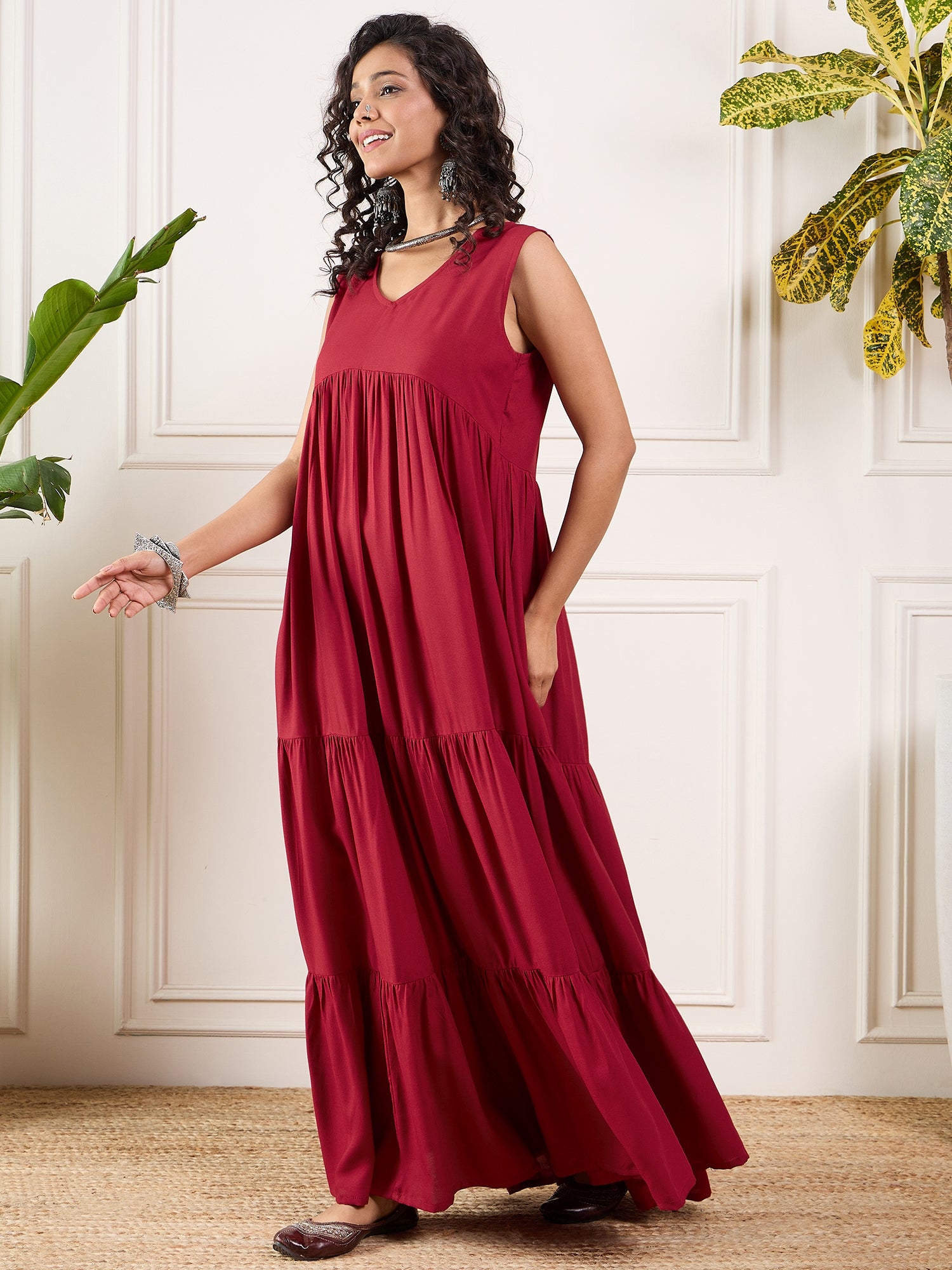 Maroon V Neck Sleeveless Long Tiered Dress