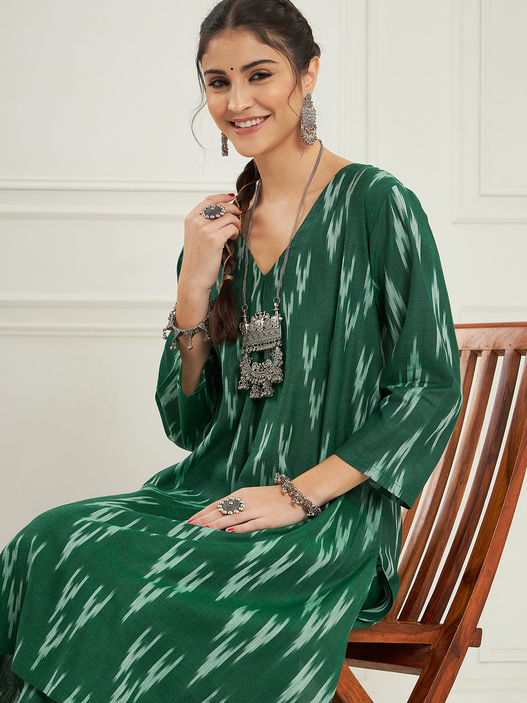 Green Ikkat Print V Neck Kurta Pant Set