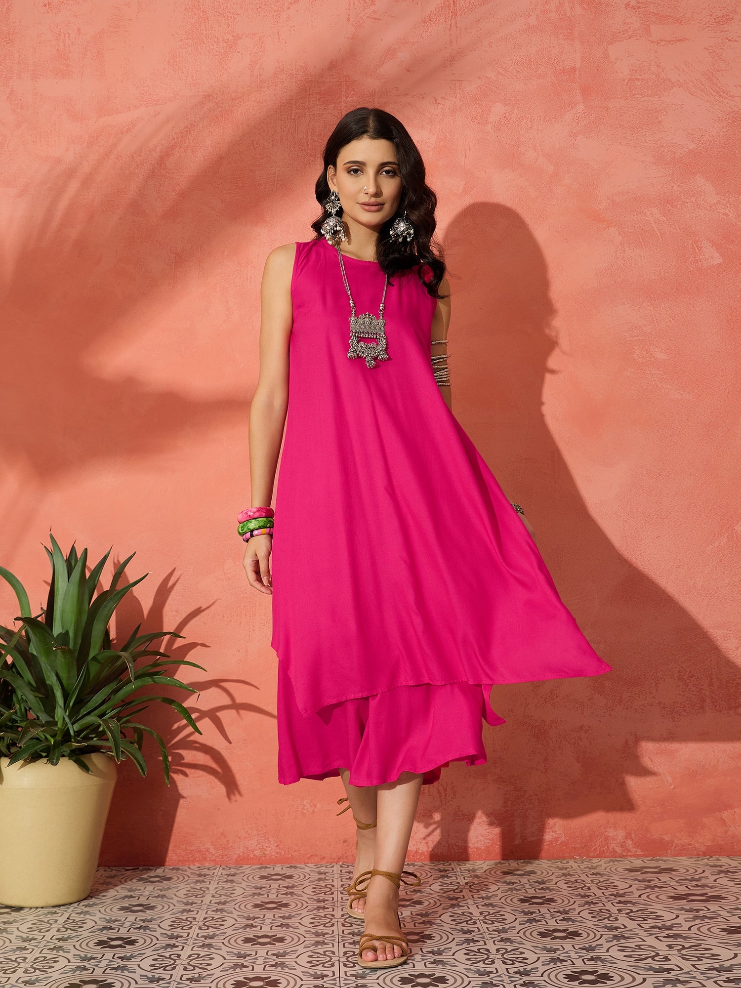 FUCHSIA SHORT KURTA PALAZZO SET