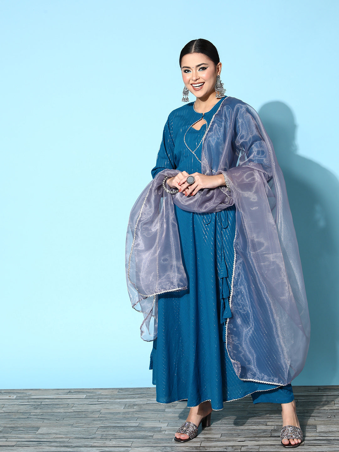 Blue Cut Out Neck Lurex Kurta Set - Grey Organza Gota Dupatta