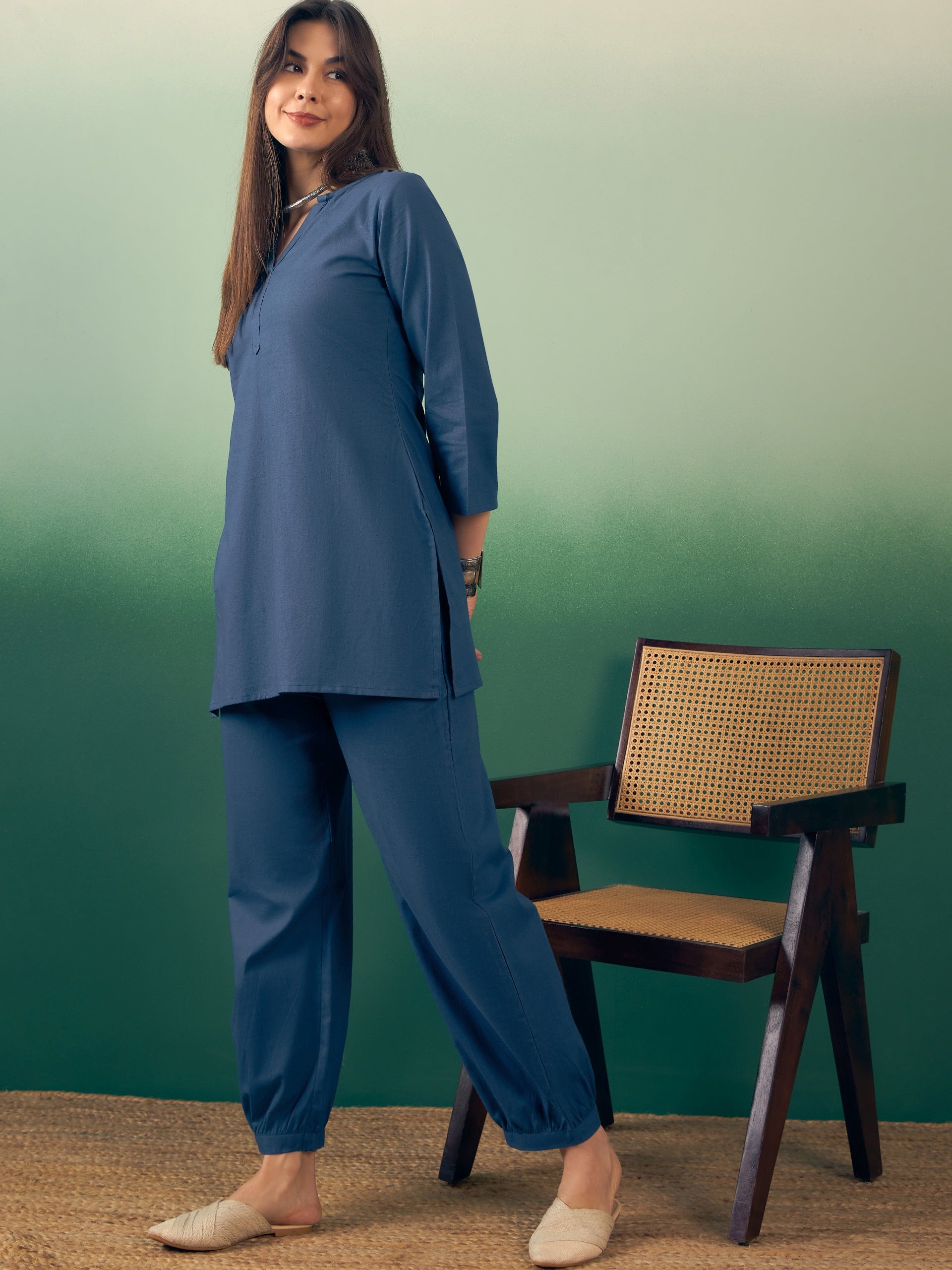 Midnight Blue Solid V Neck Short Kurta Pant Set