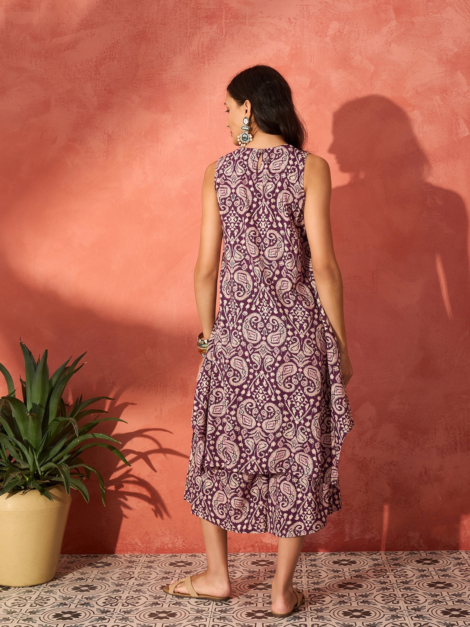 Dusty Mauve Paisley Round Neck Kurta Short Palazzo Set