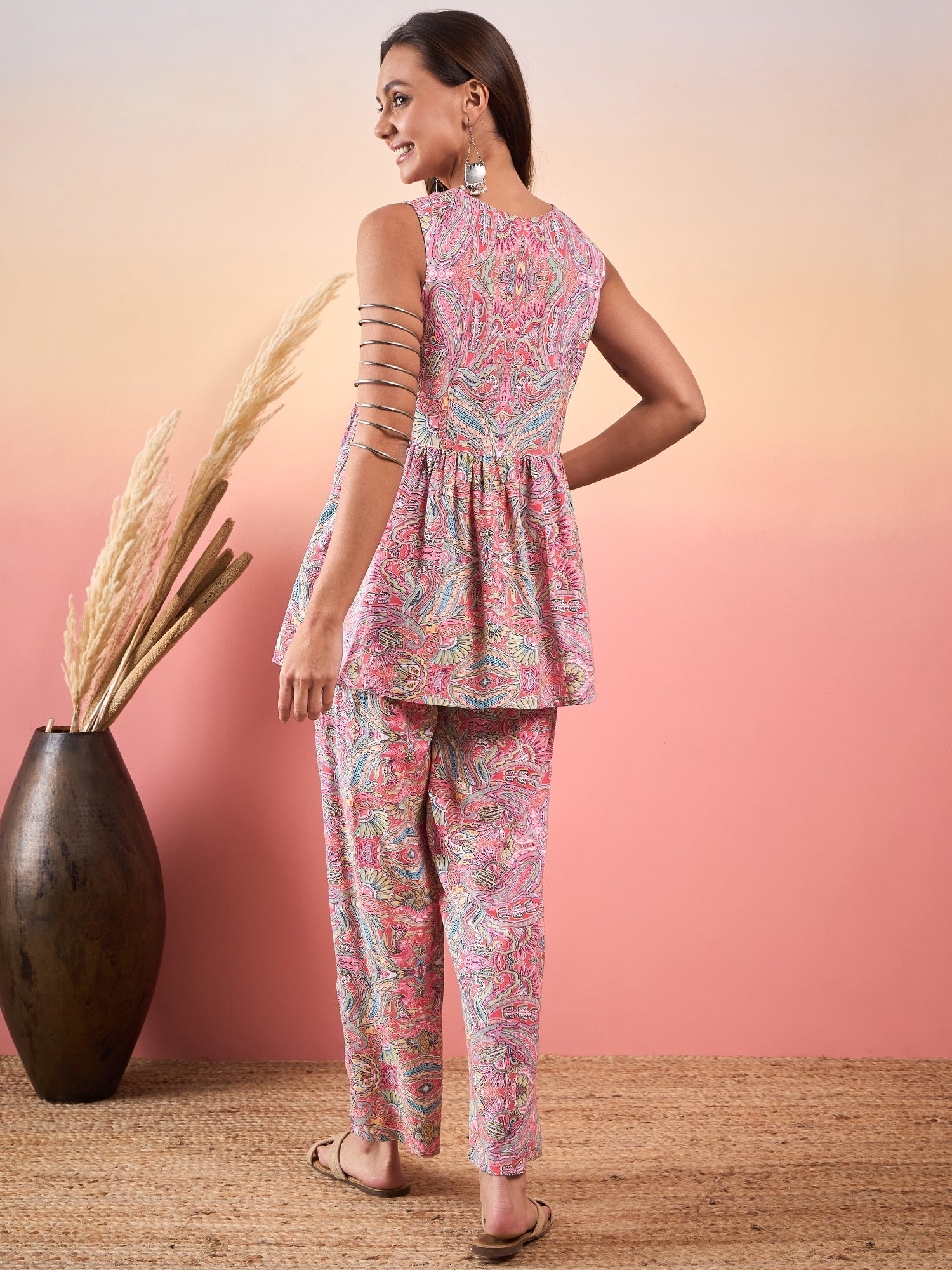 Pink Multi Paisly Print Round Neck Kurta Set