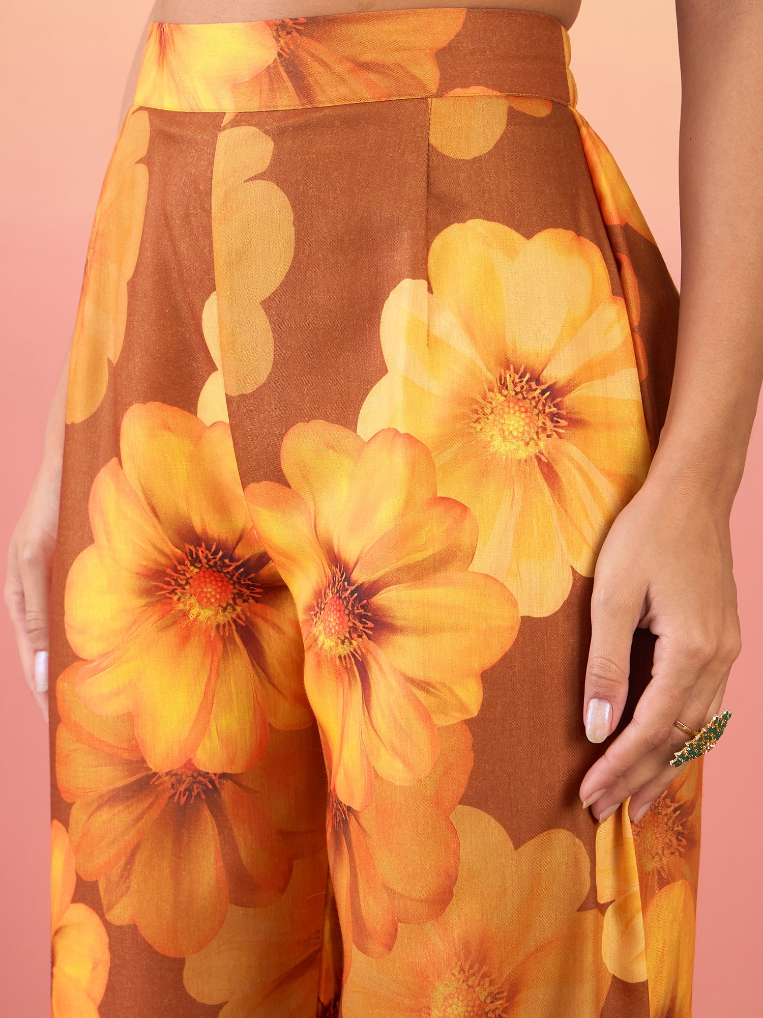 Bronze Sunflower Print V Neck Front Pleat Kurta Set