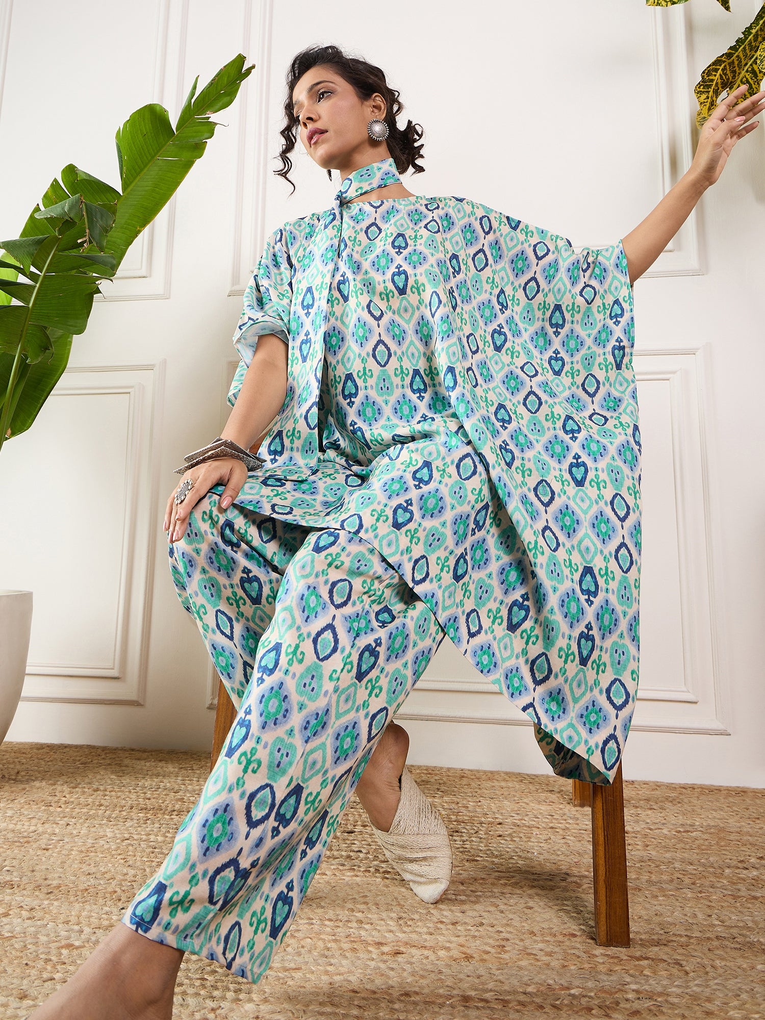 Turquoise White Ikkat Print Tie Neck Kaftan Boho Set