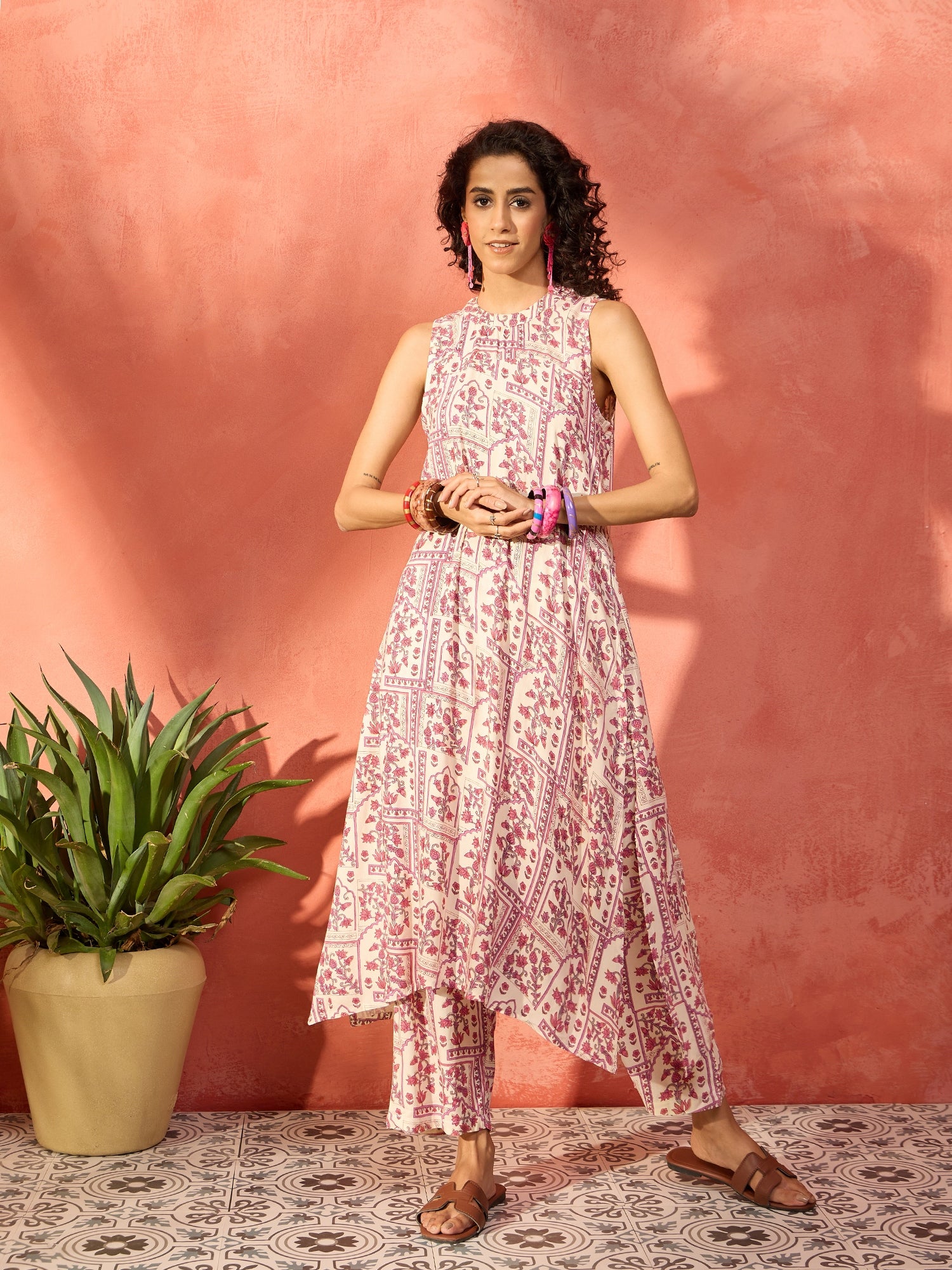 Rose Pink Ethnic Window Floral Halter Neck Kurta Set