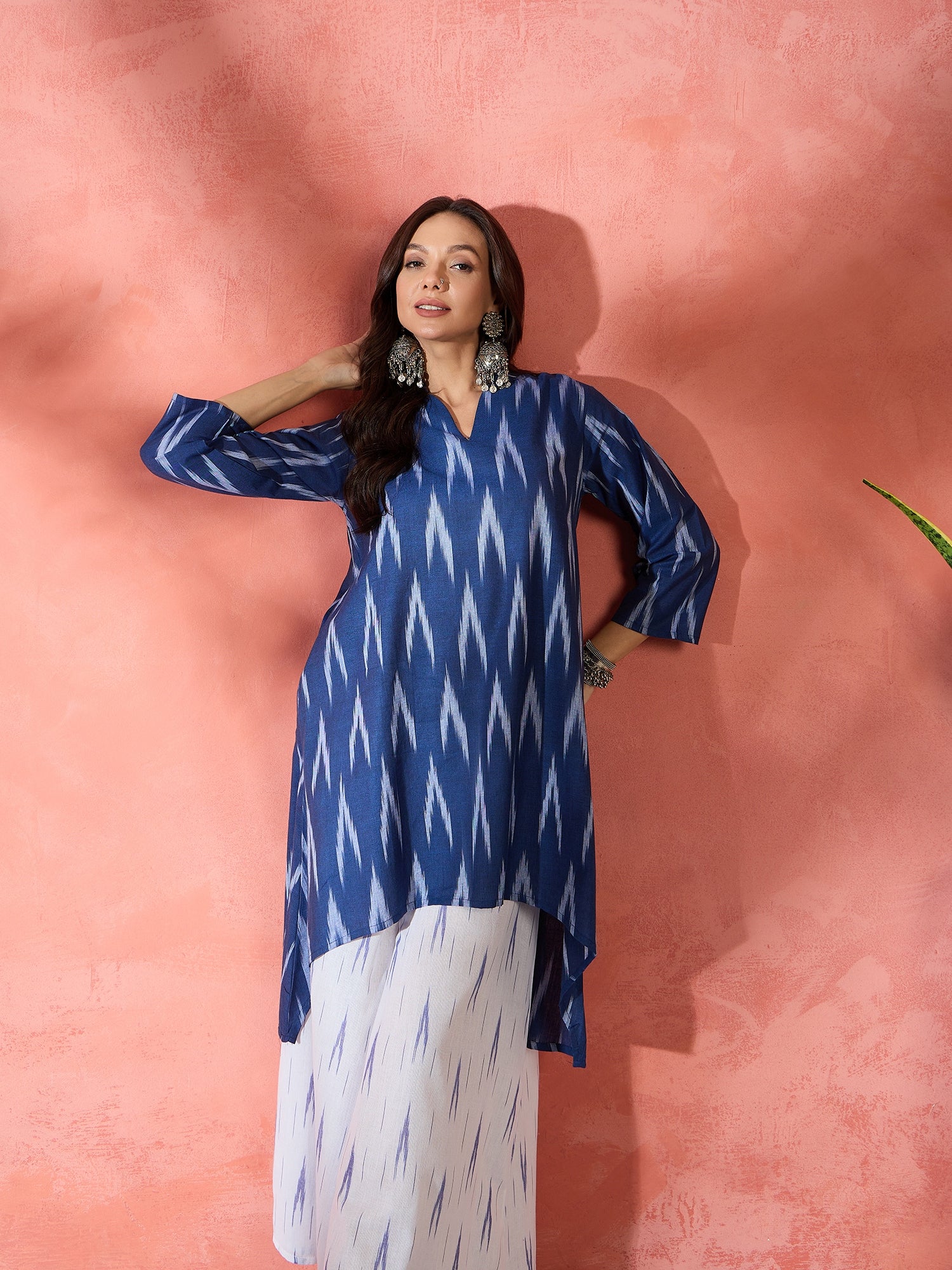 Blue White Ikkat Manderian Neck High Low Kurta Set