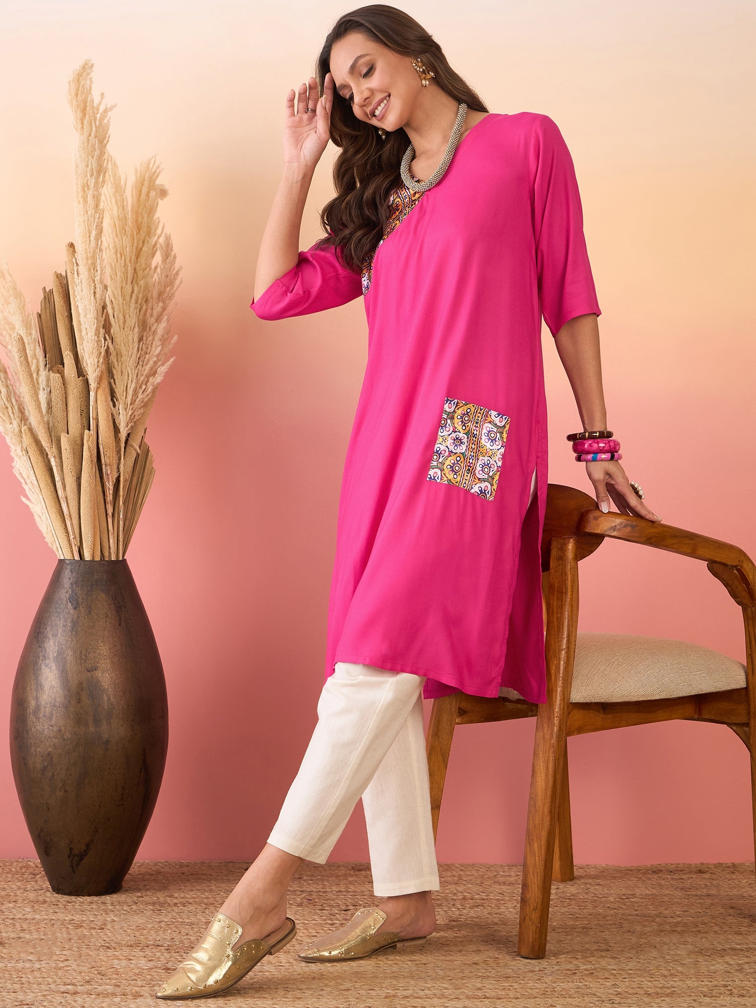 Fuchsia Yellow Foil Patch Pocket V Neck Kurta