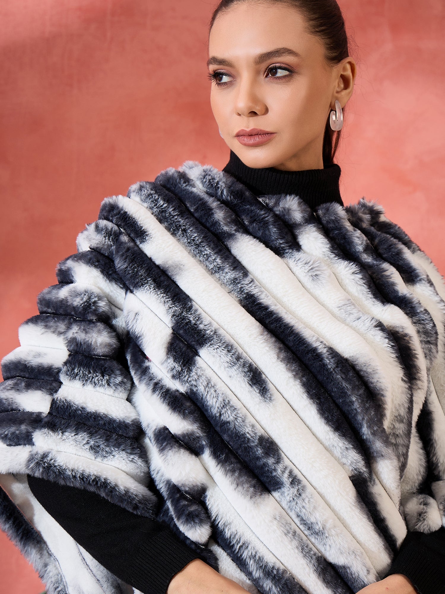 Black White Dye Rabbit Faux Fur Poncho