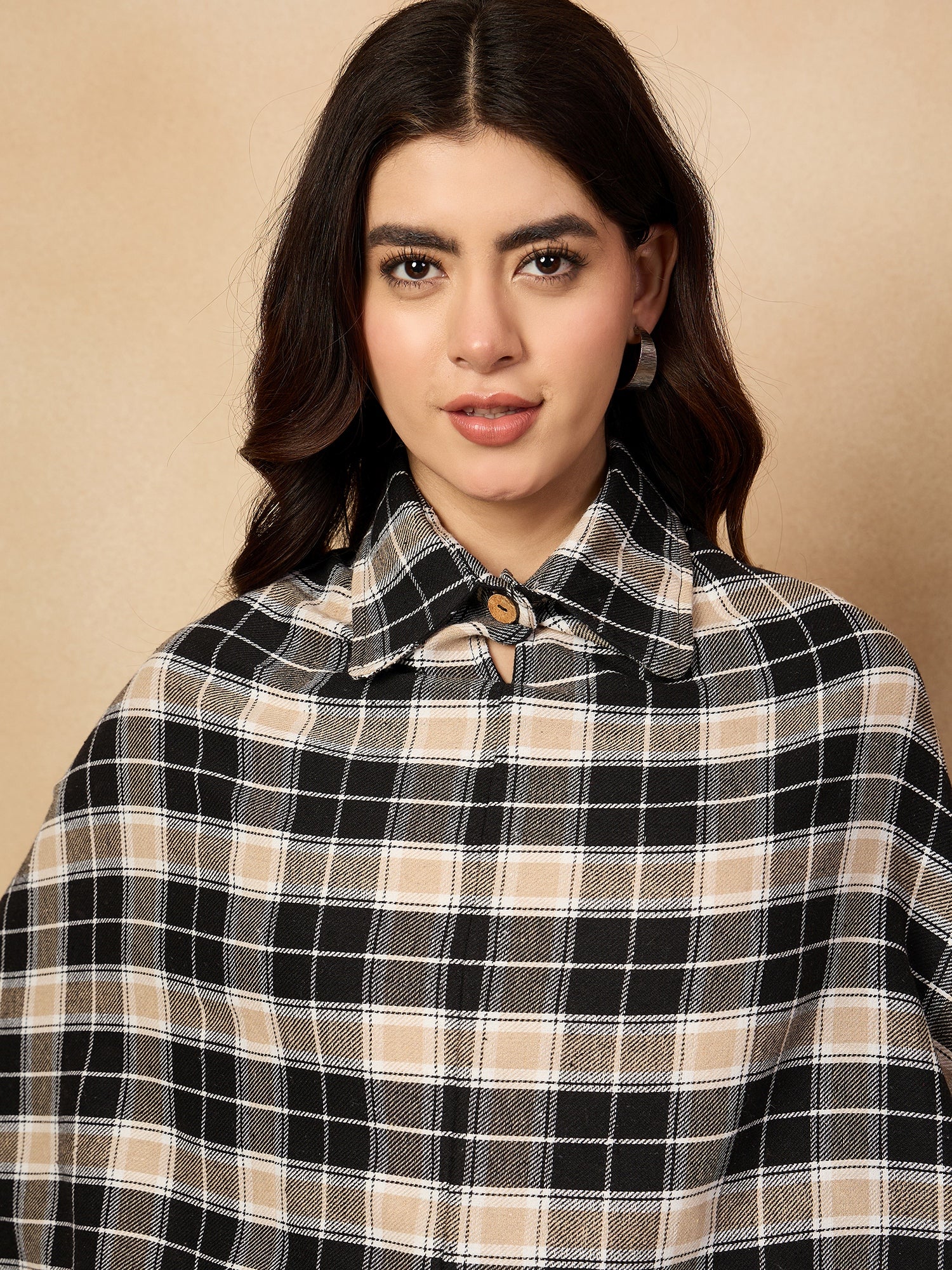 Black Beige Check Collar Poncho