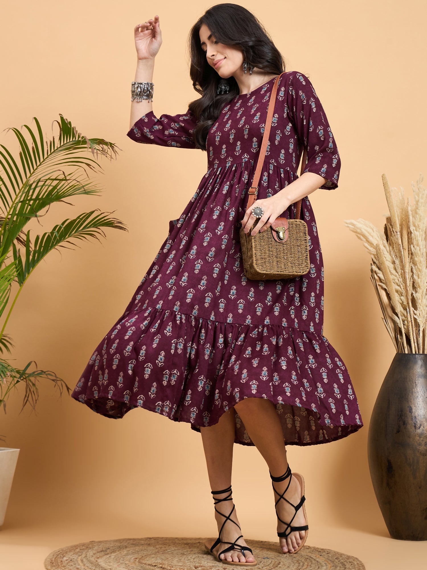 Wine Booti Rapid Print Front Pocket Sleeve Dress