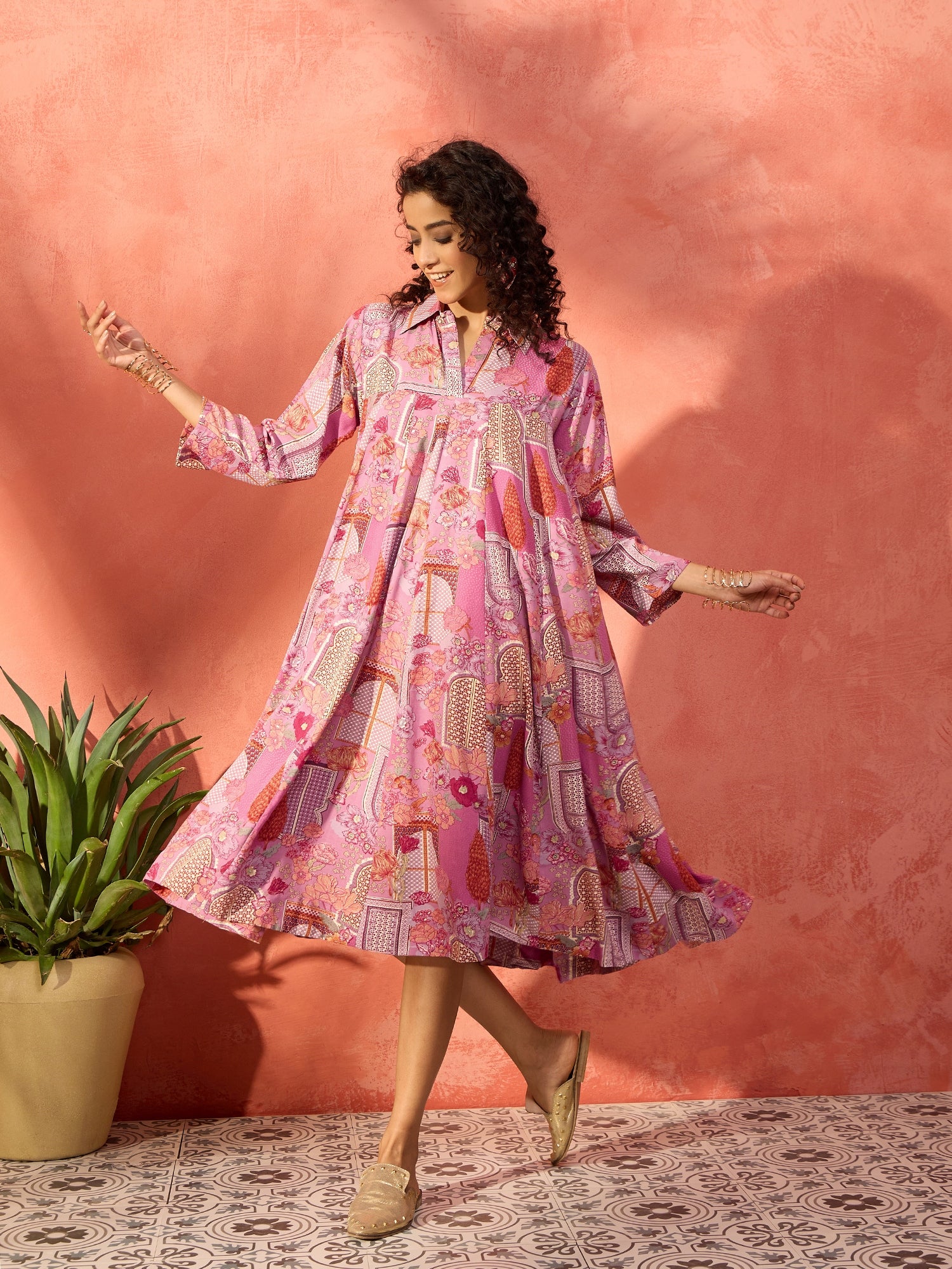 Dull Pink Window Floral Flared Collar Dress