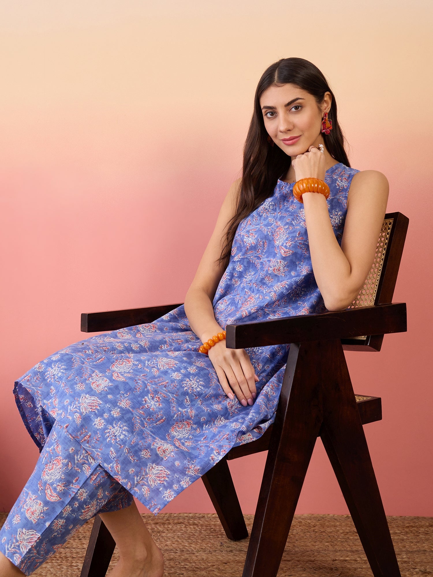 Jordy Blue Floral Print Round Neck Kurta Set