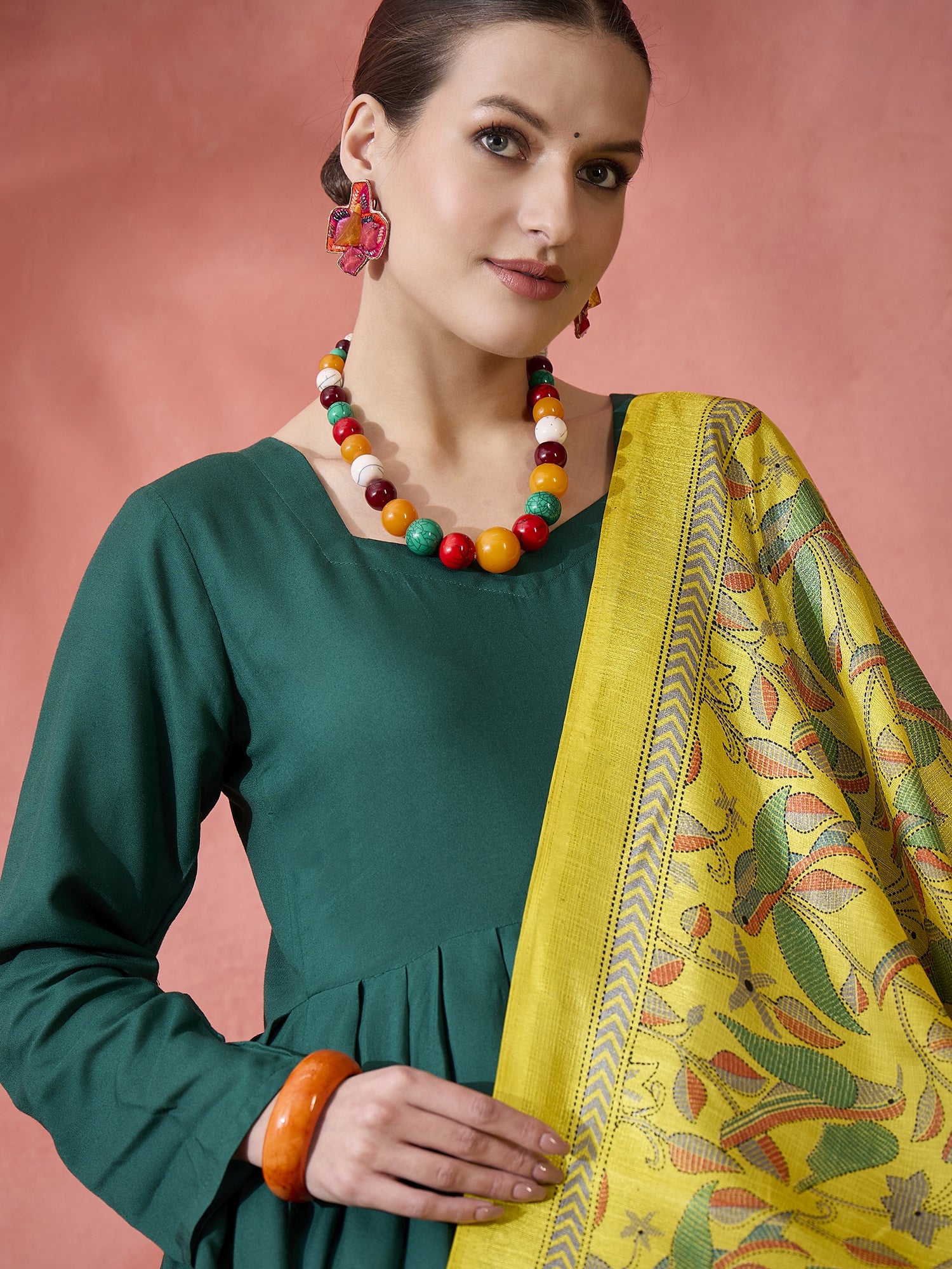 Green In Sweetheart Kurta With D24 Dupatta