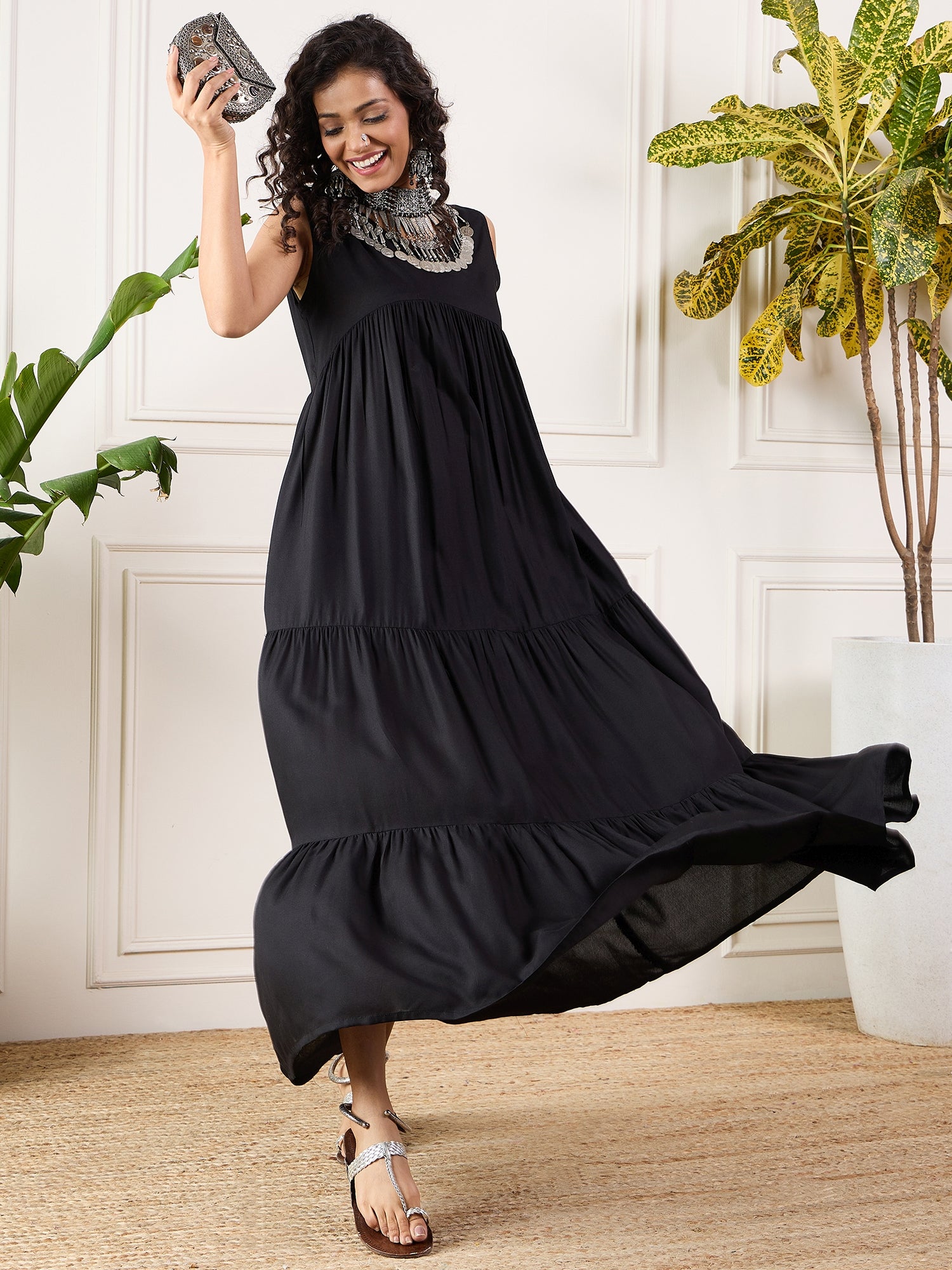 Black V Neck Sleeveless Long Tiered Dress