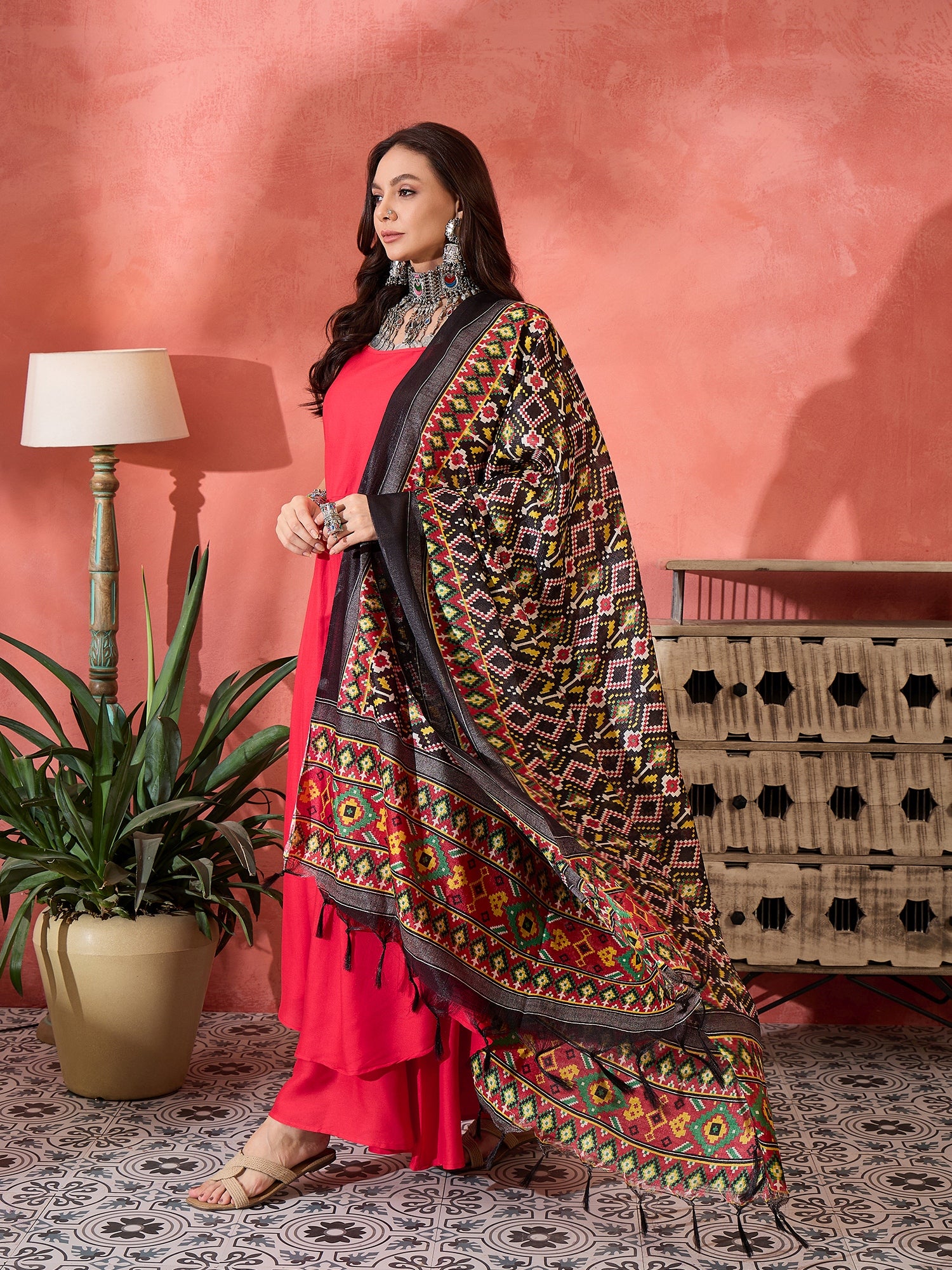 Red Strappy Kurta Set Black Patola Dupatta