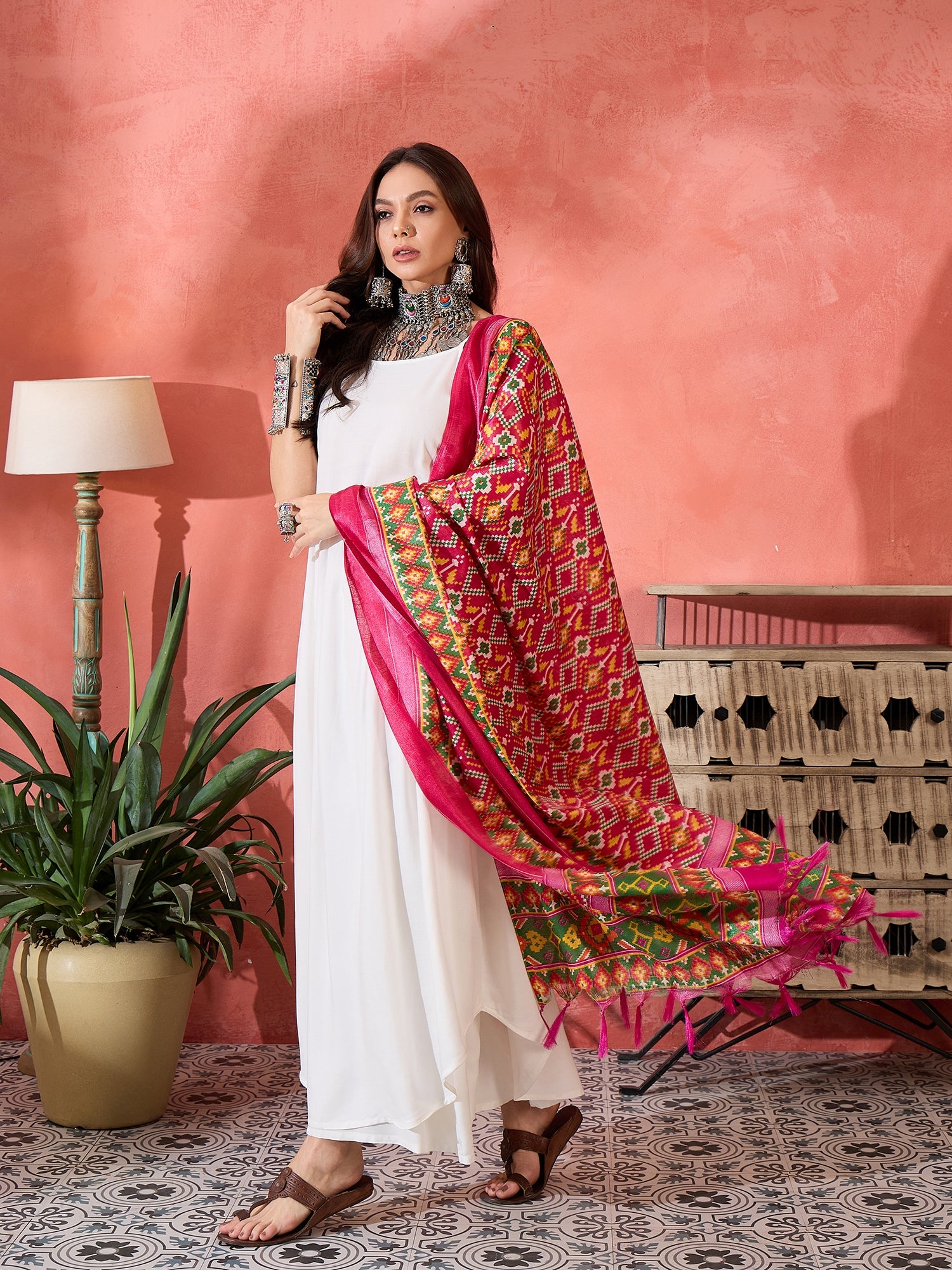 White Strappy Kurta Set Pink Patola Dupatta