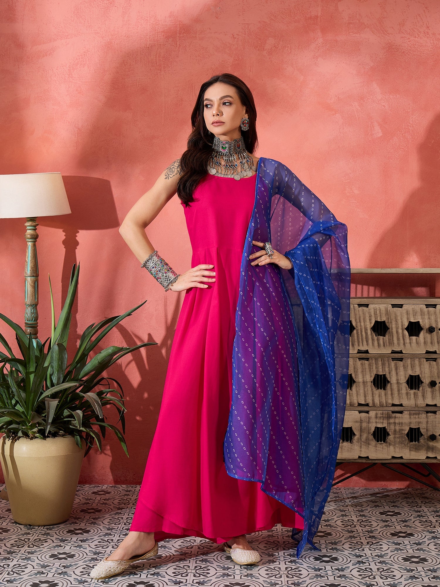 Fuchsia Strappy Kurta Set Blue Bandhani Or Dupatta